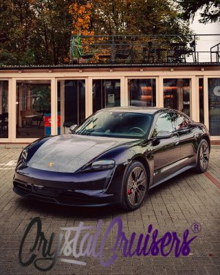 🔥 Porsche Taycan 4S je po naší PPF kůře ZNOVUZROZENO! 🔥 Auto dorazilo s dálničními šrámy, ale po retuši a instalaci...